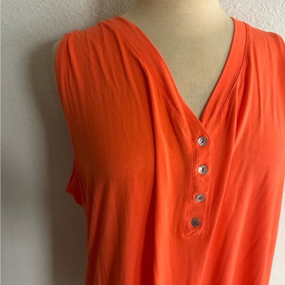 ❤️$10 BUNDLE SALE POL tank top - Picture 2 of 5